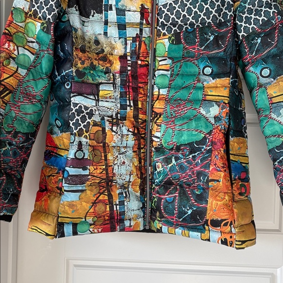 Simply Art by Dolcezza NWT artsy light quilted paffer jacket size S. - Picture 6 of 14